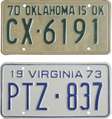 Лот из четырёх американских автомобильных номерных знаков штатов Texas, Illinois, Oklahoma, Virginia